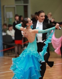 Ищу партнера по бальным танцам - Антон Михальчук
