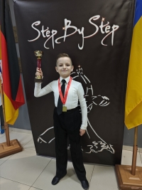 Ищу партнера по бальным танцам - Кирил