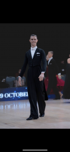 Ищу партнера по бальным танцам - Тимофей